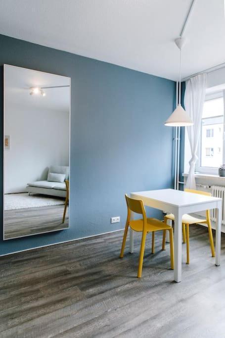 Mitten Im Zentrum Mit 24H Check-In Kiel Bagian luar foto