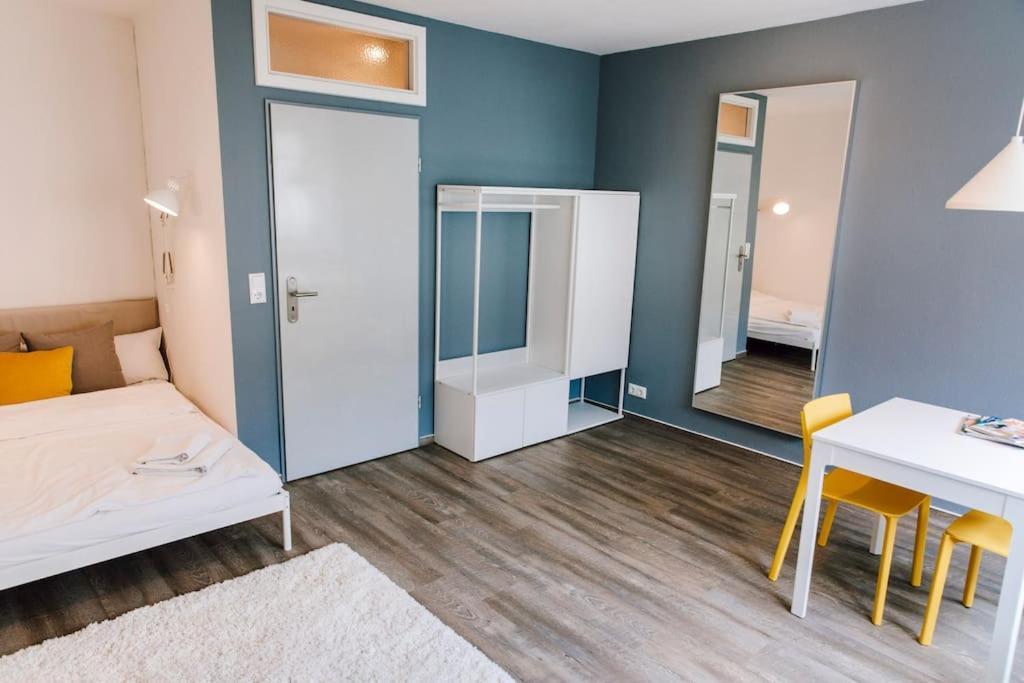 Mitten Im Zentrum Mit 24H Check-In Kiel Bagian luar foto